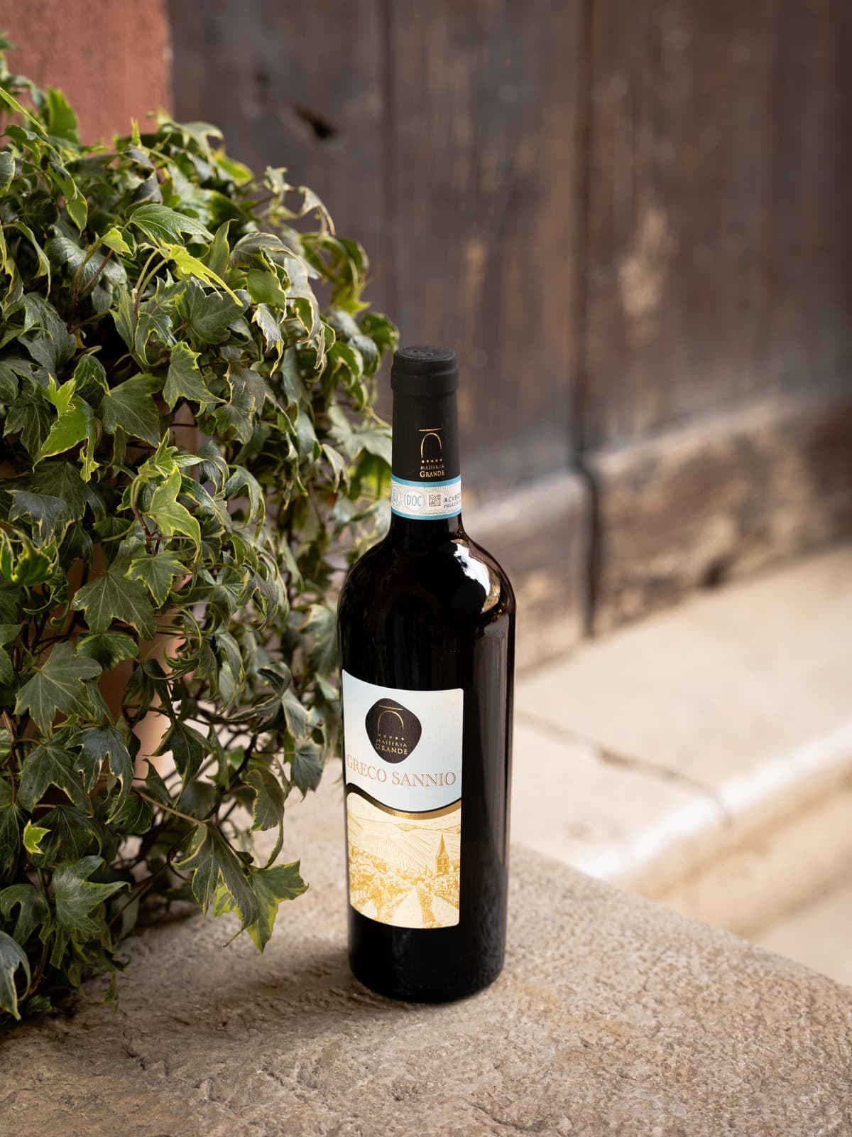Bottiglia di vino Greco Sannio DOC Masseria Grande